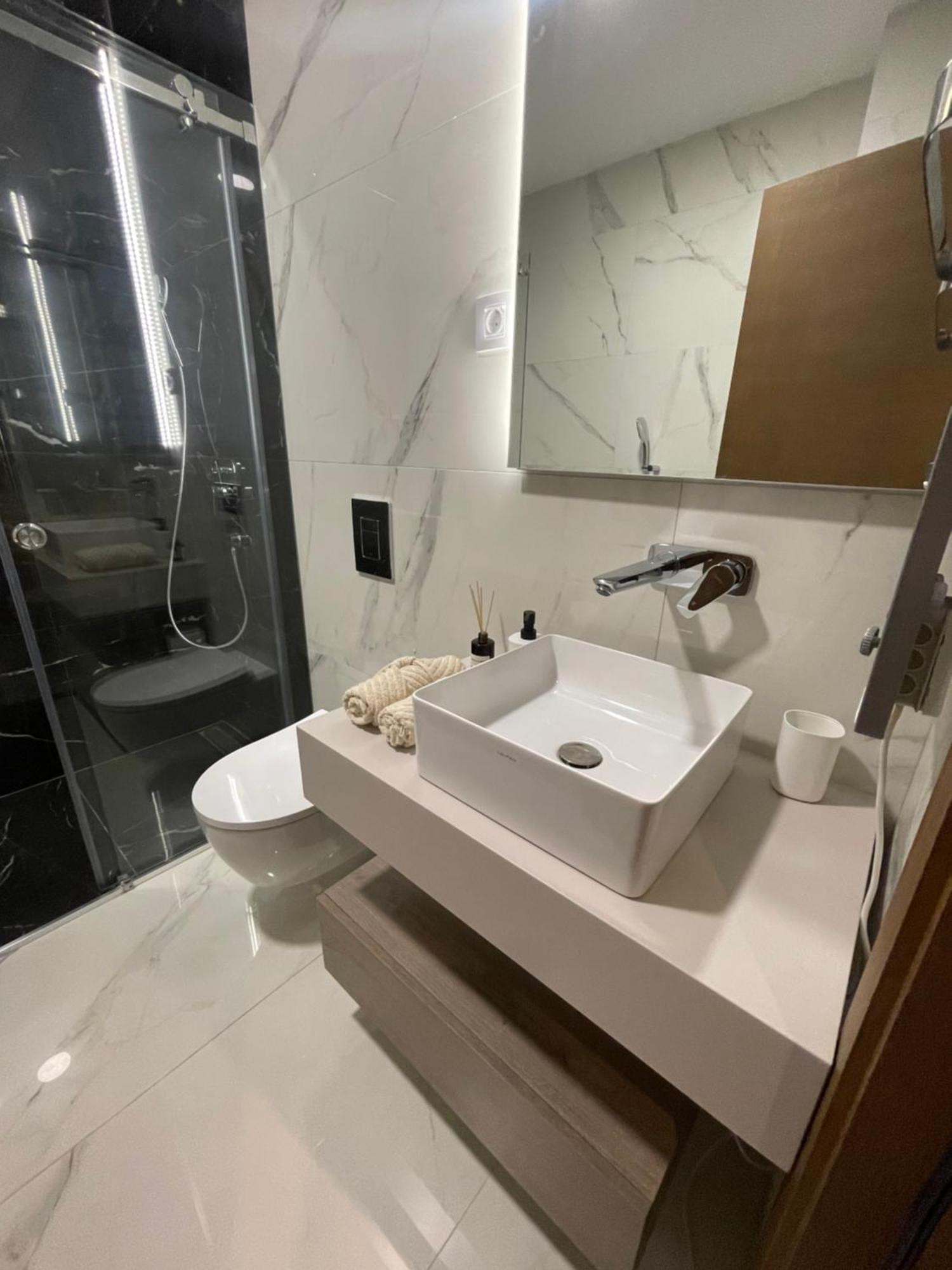 Apartment Sg